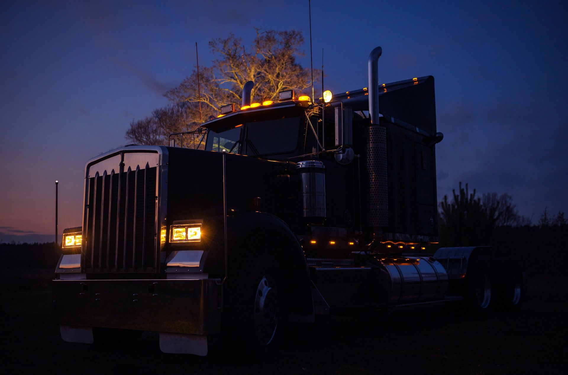 semi truck with headlights
