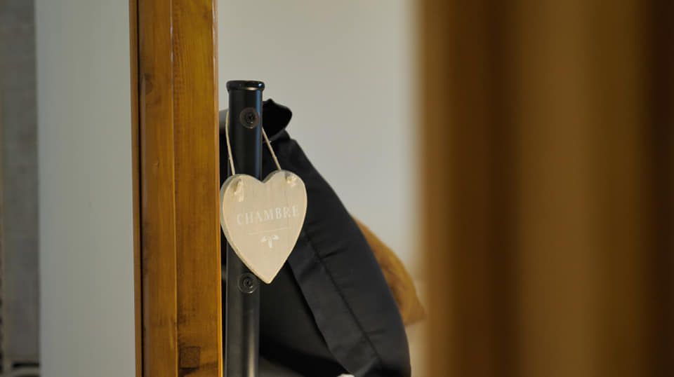 Entrer de la chambre duo pour sejourner en province nord