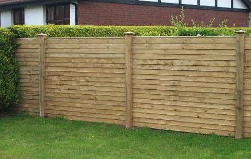 Horizontal Feather Edge Panel