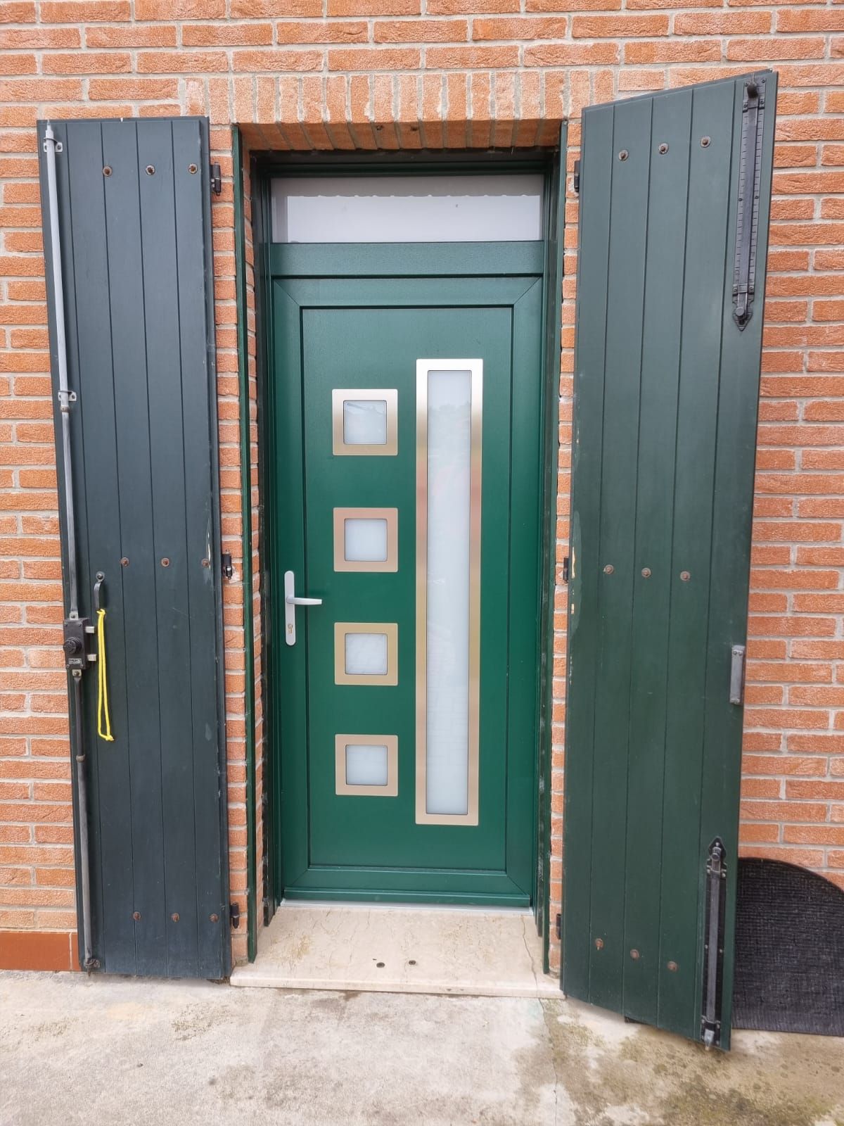 tecno estense , porte, portoncini blindati