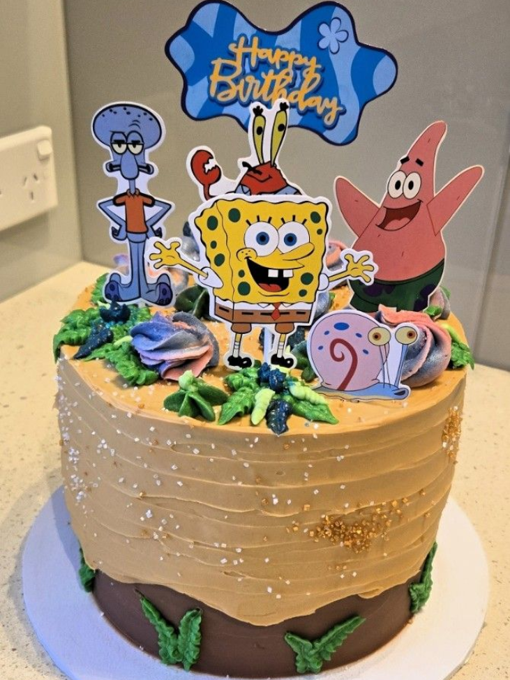 SpongeBob SquarePants birthday cake with characters, a 
