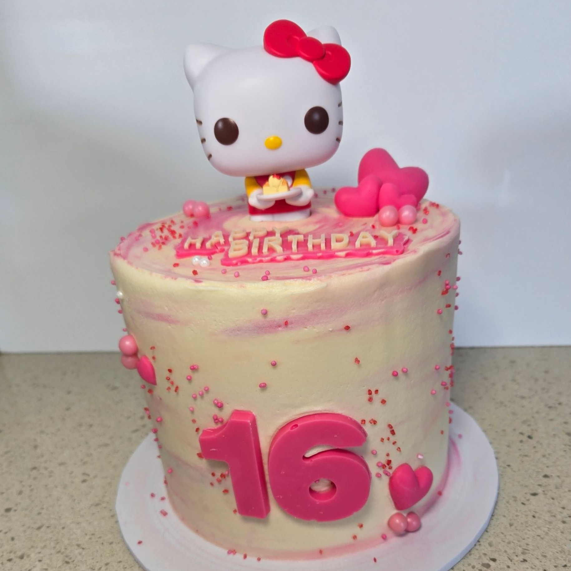 Hello Kitty birthday cake with 