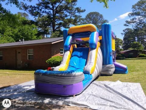 BOUNCE HOUSE COMBO WET