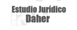 Logotipo de Estudio Jurídico Daher con texto gris y forma geométrica sobre fondo blanco.