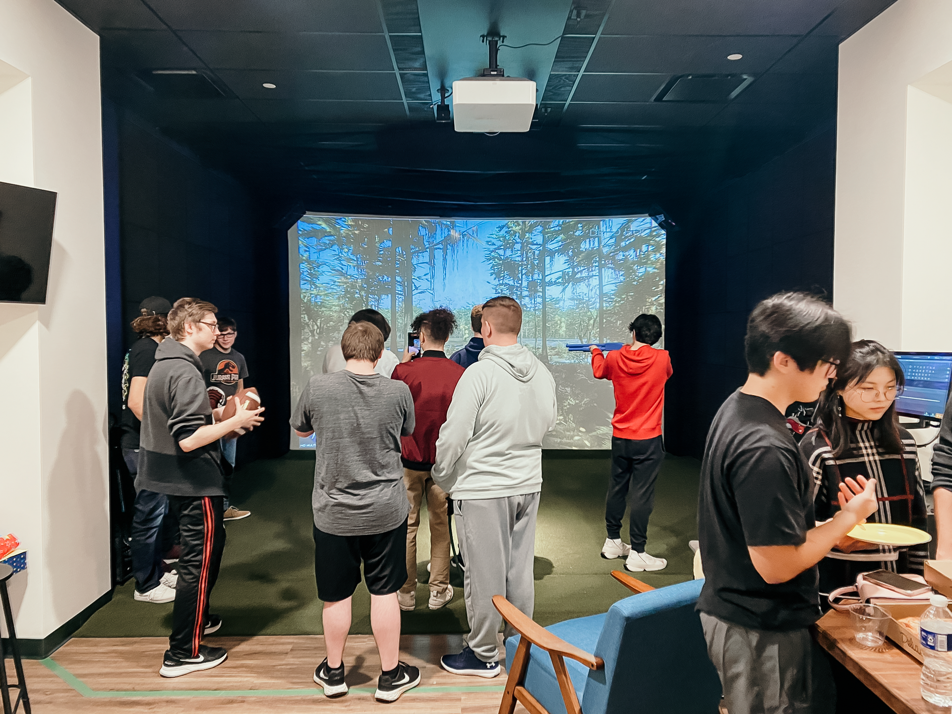 Woods & Irons Golf Simulators - Hershey, Pennsylvania