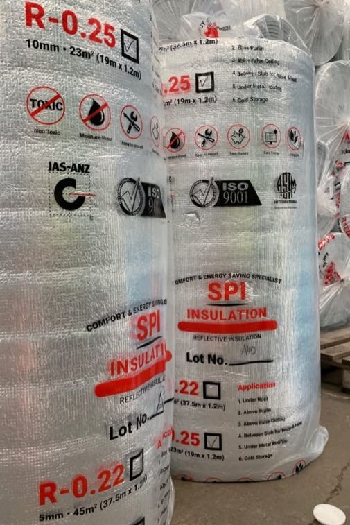 AST Steel Installing SPi Insulation