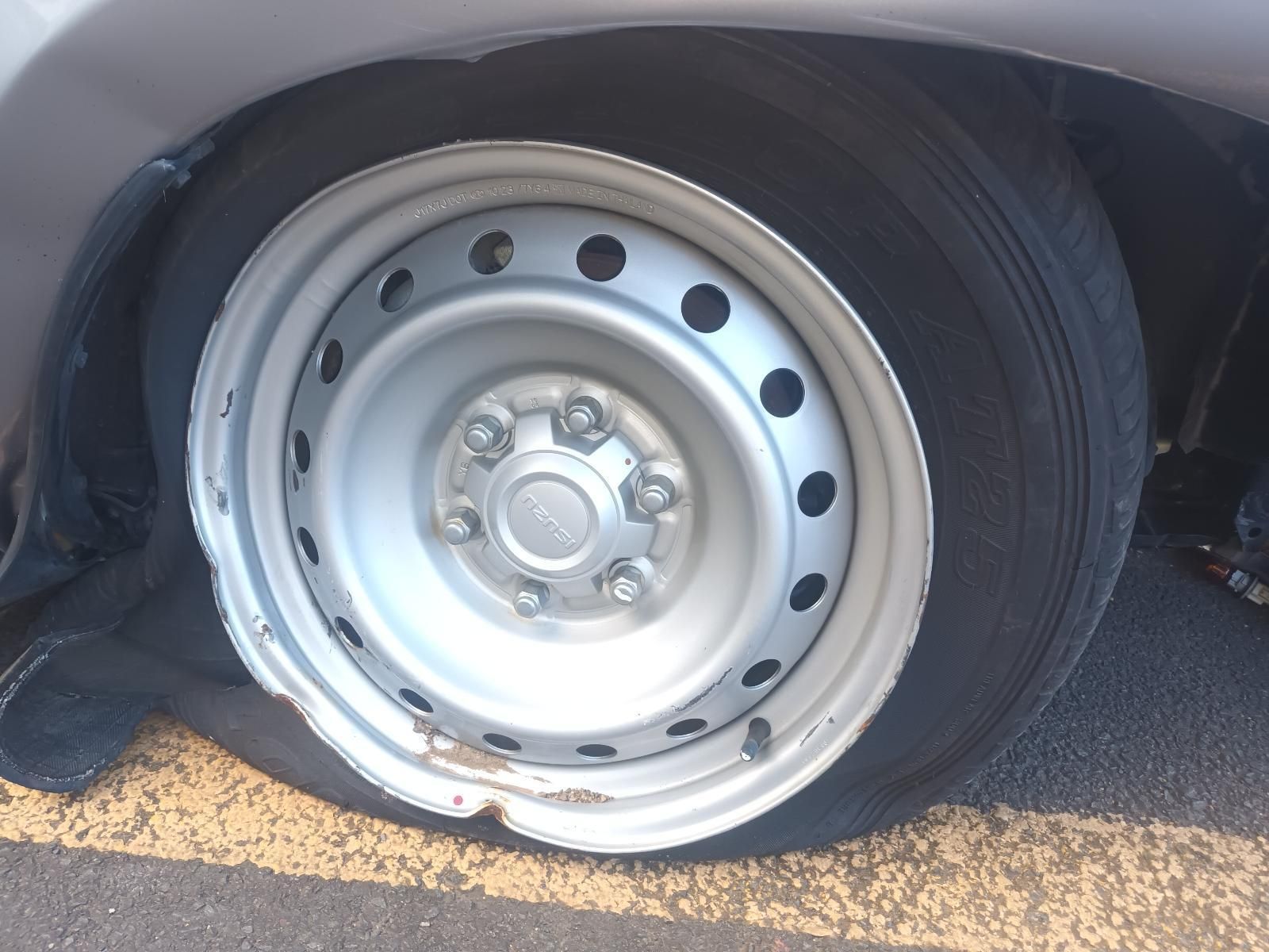 A Close Up of a Flat Tire on a Car — South West 4WD Wreckers In Brisbane, QLD