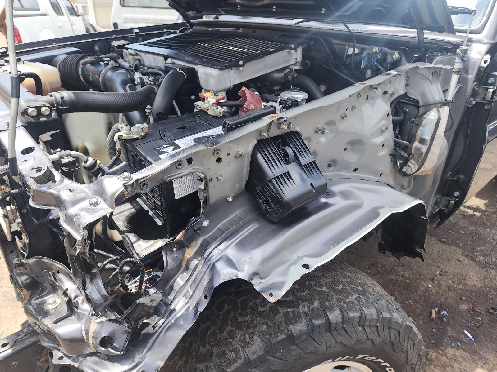 Damaged Truck Front End With Exposed Engine — South West 4WD Wreckers In Harristown, QLD