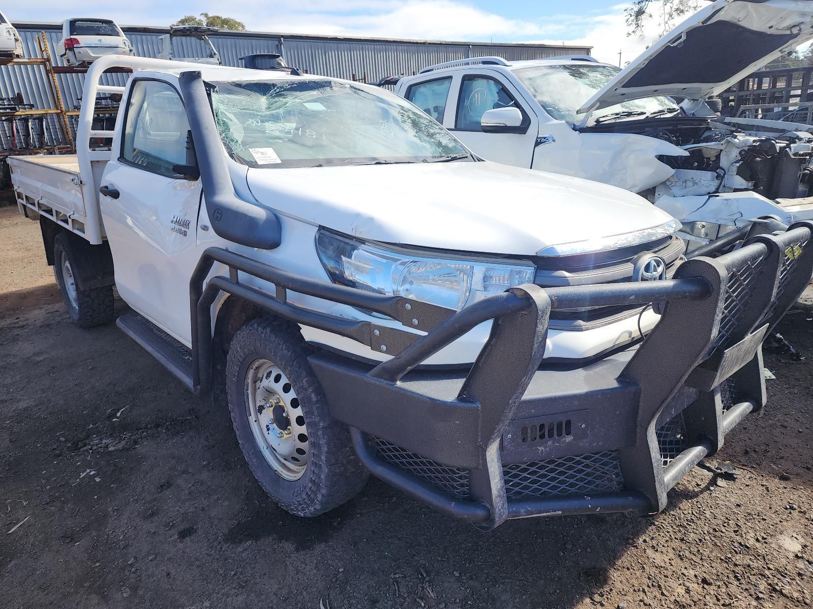 W-5418 TOYOTA HILUX GUN126R 1GD-FTV 2.8L DIESEL MANUAL 4WD SINGLE CAB 2019
