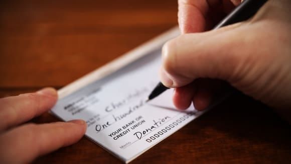 Thinking about end-of-year giving? Consider Donor Advised Funds - CapWealth Financial Advisors in Fr