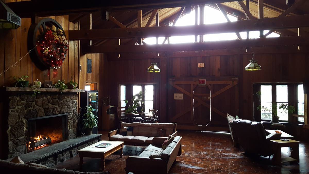 The Palms Apartments, Rohnert Park, CA. For Rent