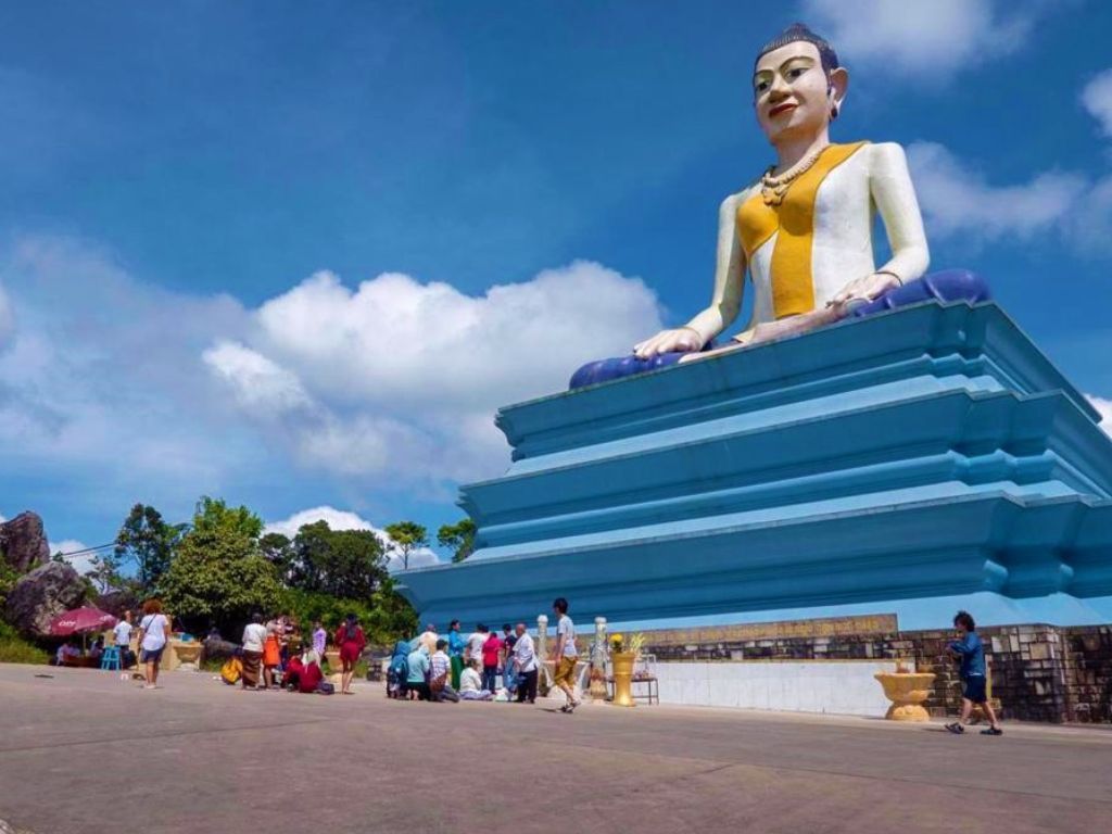 Private Bokor National Park day tour from Phnom Penh, featuring misty mountains, waterfalls, and historic French colonial buildings