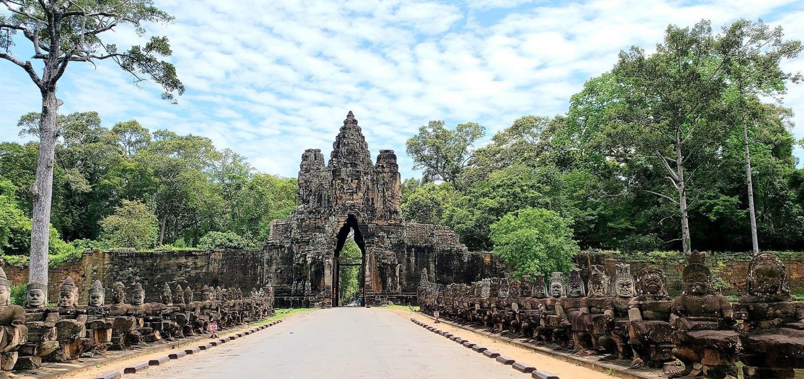 Angkor Wat sunrise tour with a private guide, exploring Bayon, Ta Prohm, and other famous temples in Siem Reap.