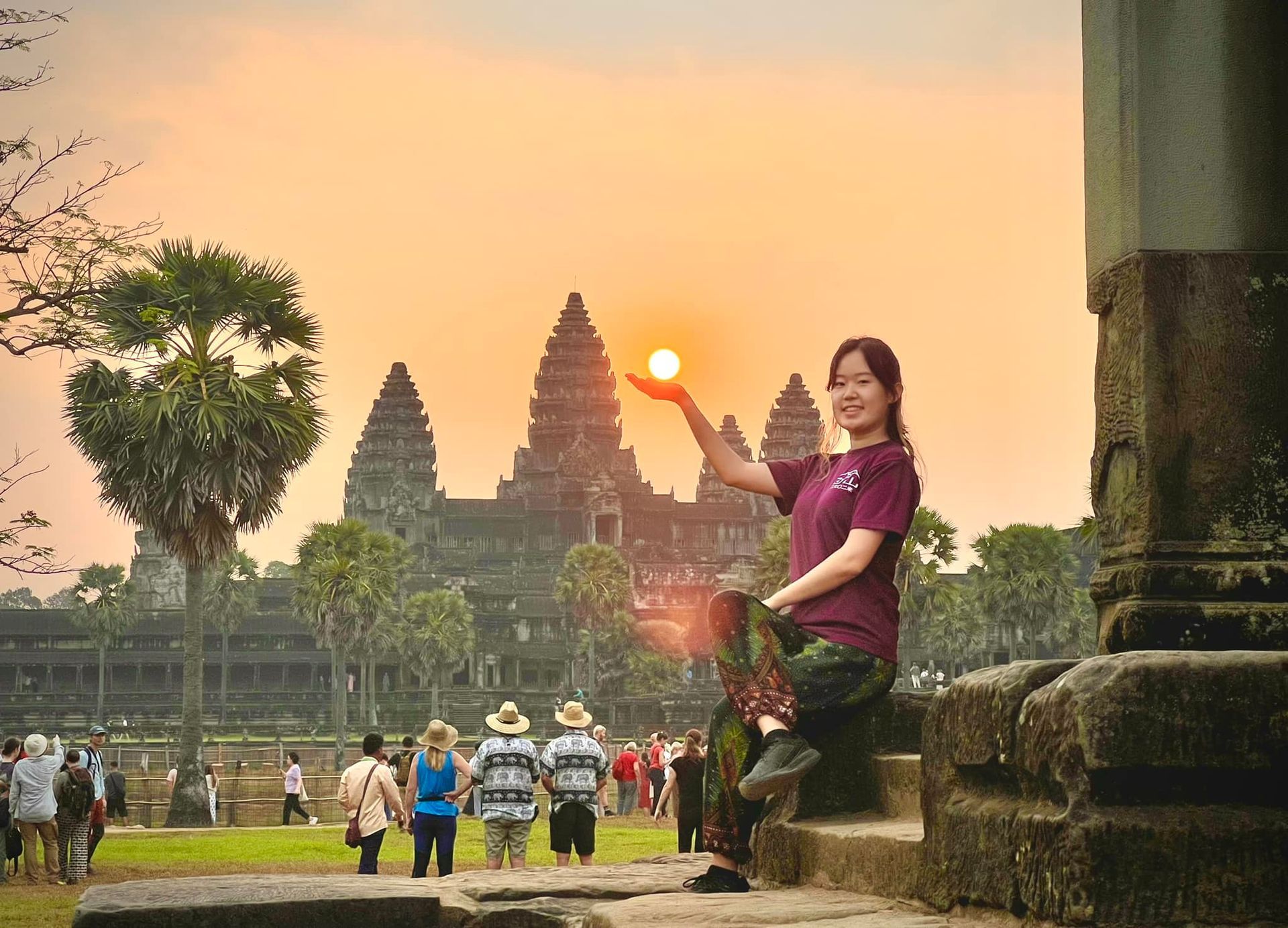 Angkor Wat Sunrise with All Highlight temples Private Day Tour
