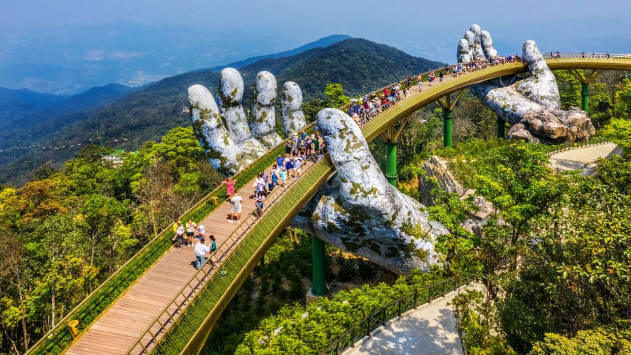 Vietnam Highlight from Ho Chi Minh to Hoi An, Ha Long Bay and Hanoi 7 Days Tour