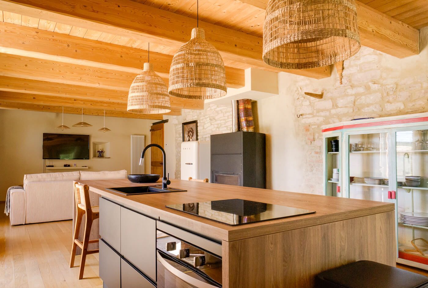 Monte Pino – Luxury holiday apartments in Le Marche, Italy