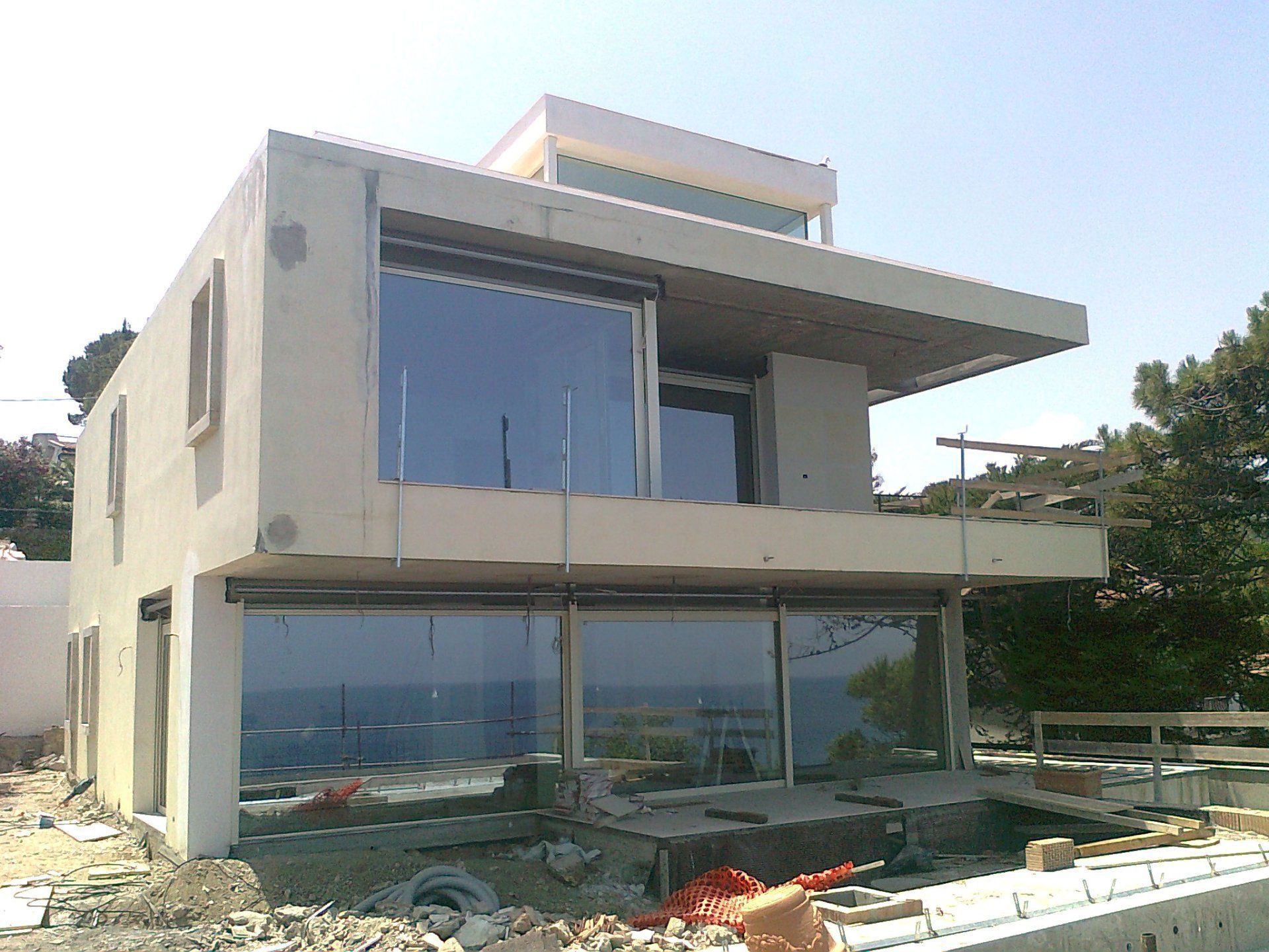 vetrate per villa installazione Targetti Vetri Prato (PO)
