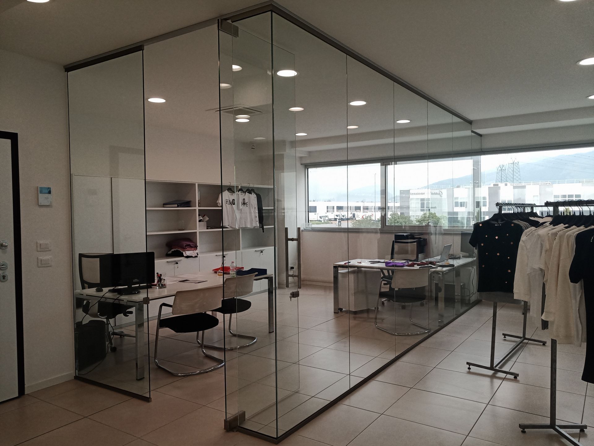 parete in vetro ufficio Targetti Vetri Prato (PO)