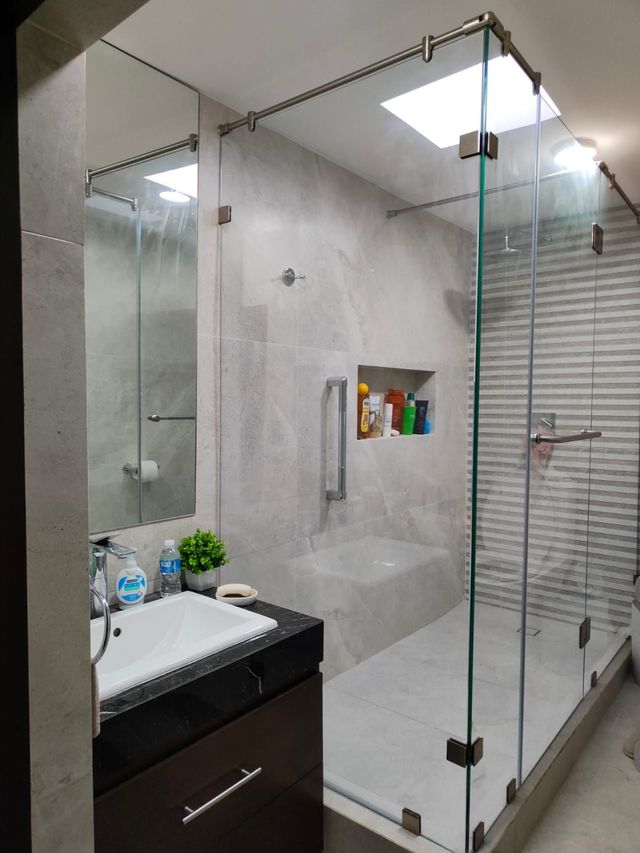 VIDRIERIA MADERO