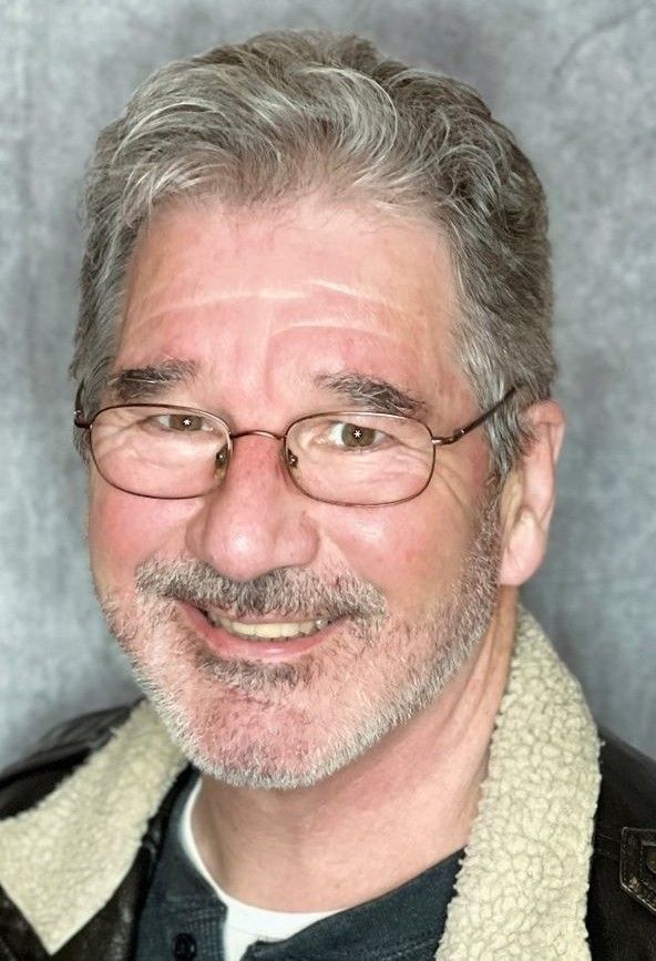 Derek Rowe