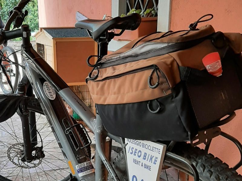 Radtour durch die Weinberge der Franciacorta mit Weinprobe