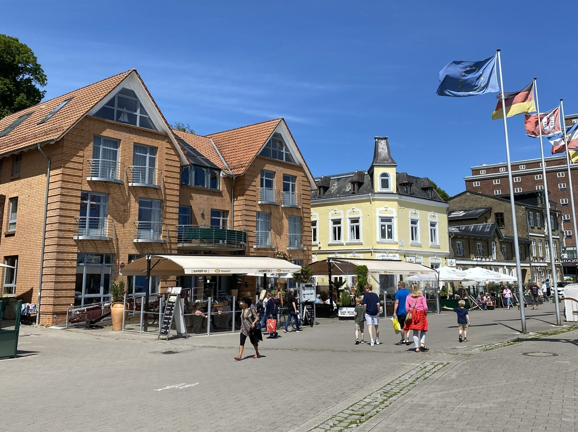 Spiel und Spaß am Ostseestrand in Damp
