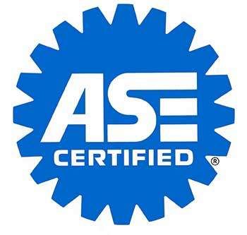 ASE Techs at East End Auto in Duluth, MN