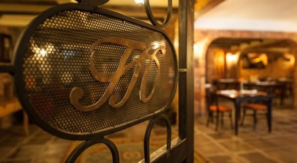 Farina Park Hotel | Arte in Tavola Restaurante