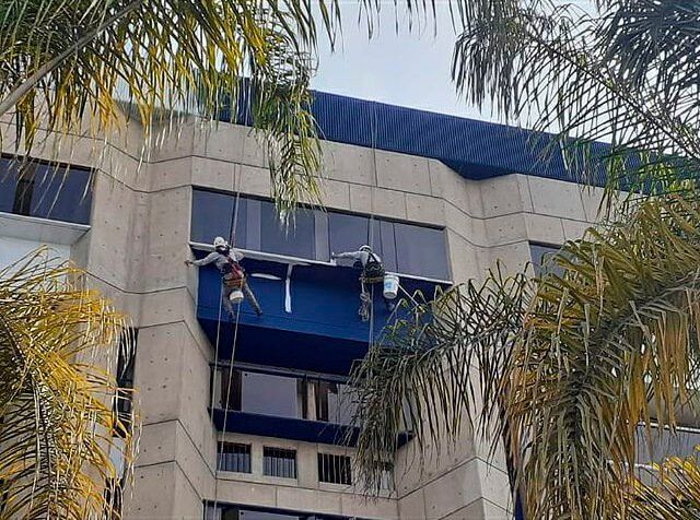 Perú Vertical Trabajos de Dificil Acceso