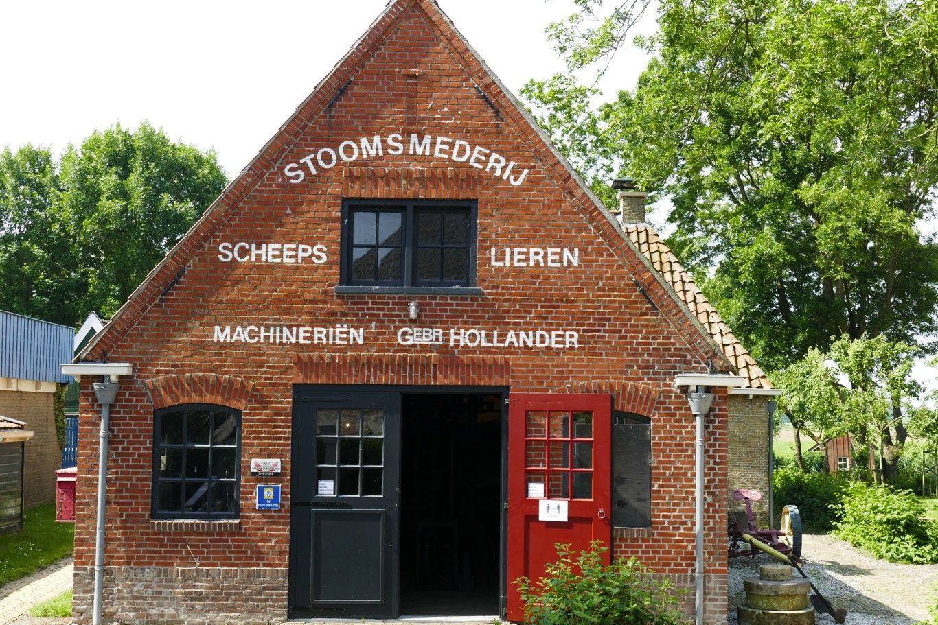 Bakstenen gebouw met 