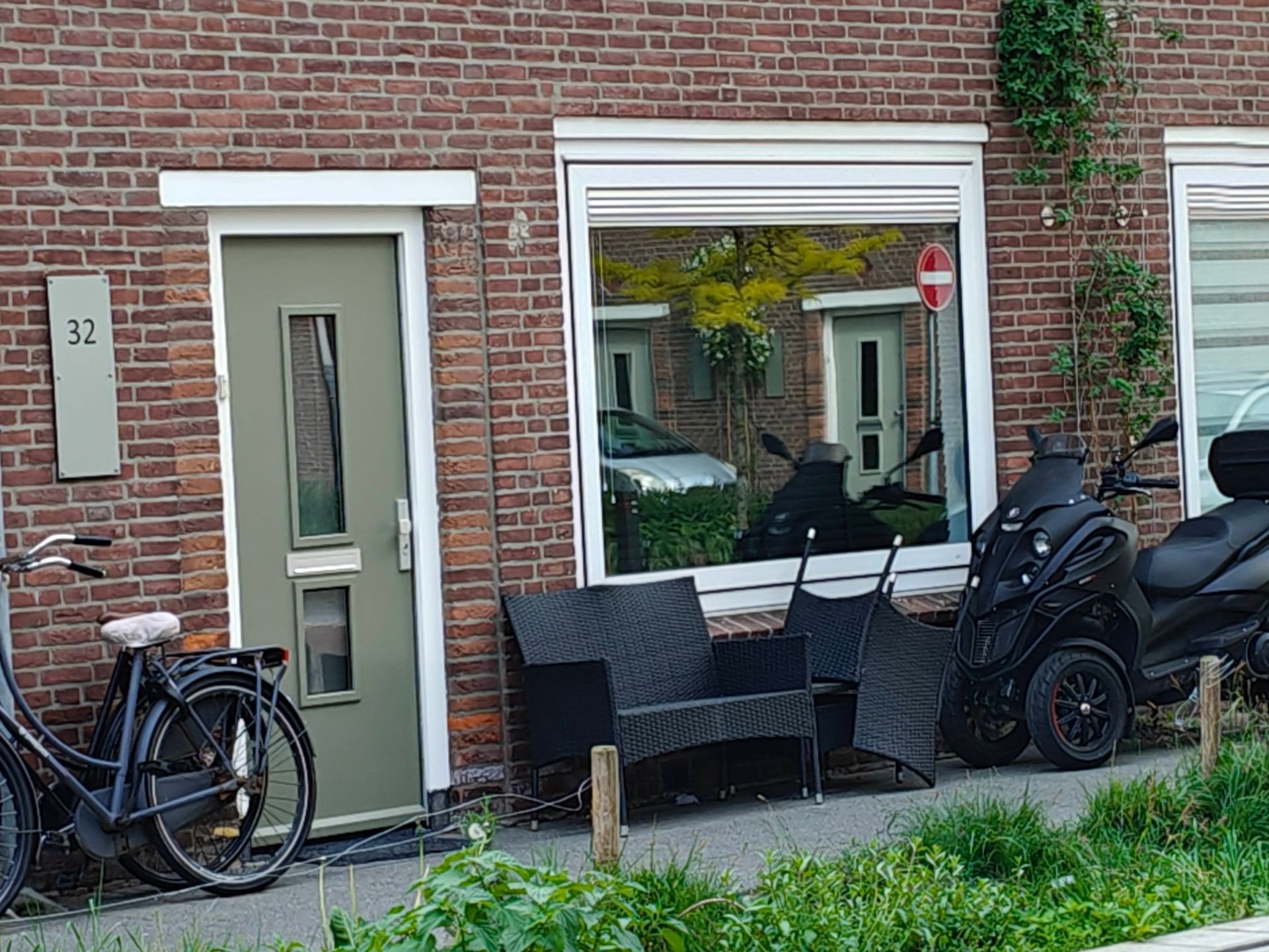 Drie opgezette eenden: een wilde eend, een wintertaling en een pijlstaart.
