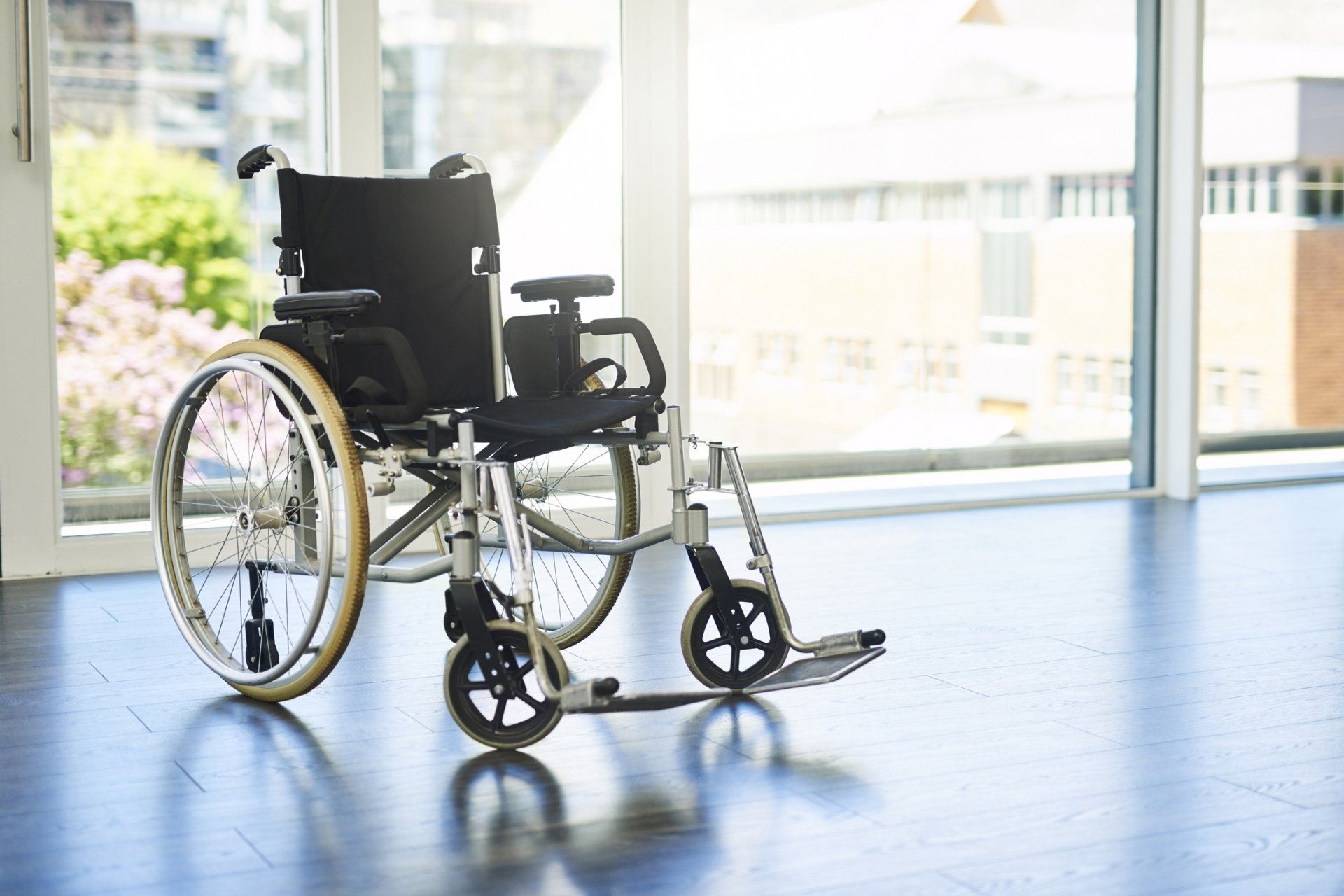 carrozzina per paraplegici