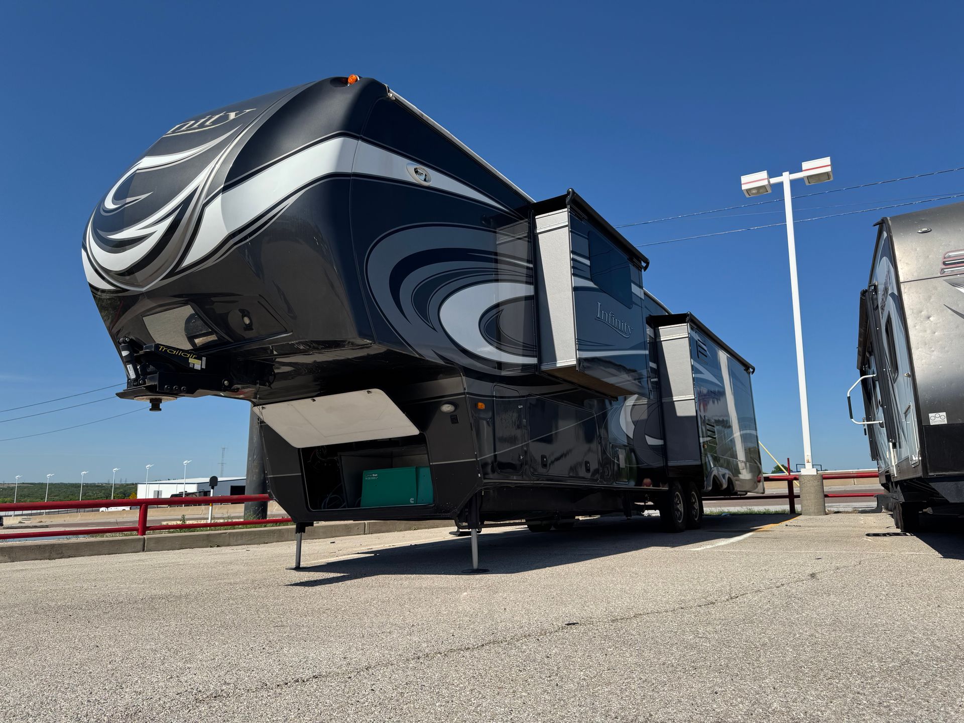 Affordable RVs for Sale | Fairdealz RV | Decatur, TX