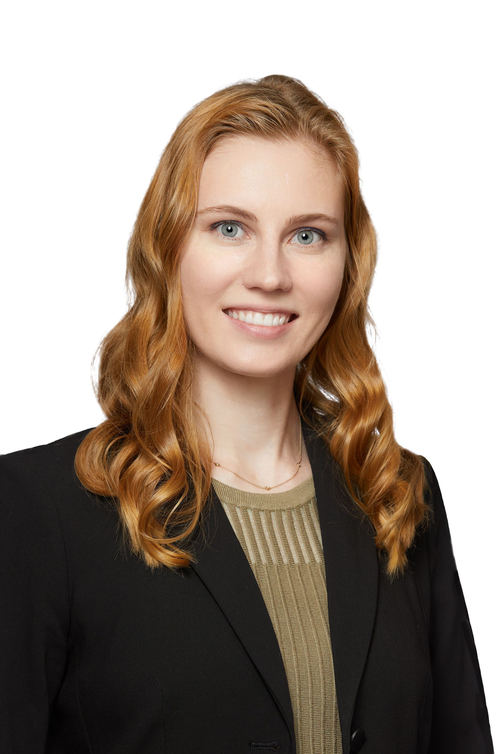 Caroline Rolling - Associate