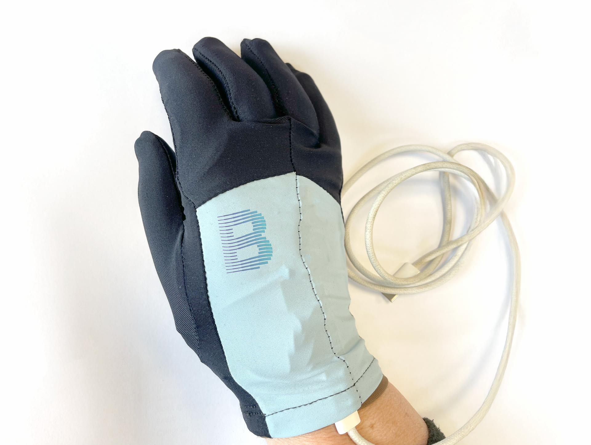 Brighteer Signals smart Glove demo