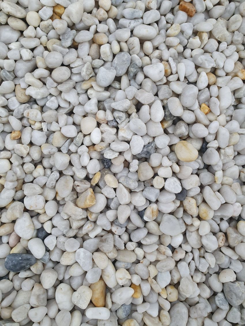 Cowra White — Gravel in Port Macquarie, NSW