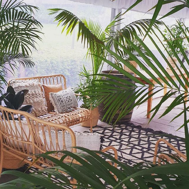 Plant And Garden Accessories - Wollongong, NSW - D & L Indoor Plant Hire