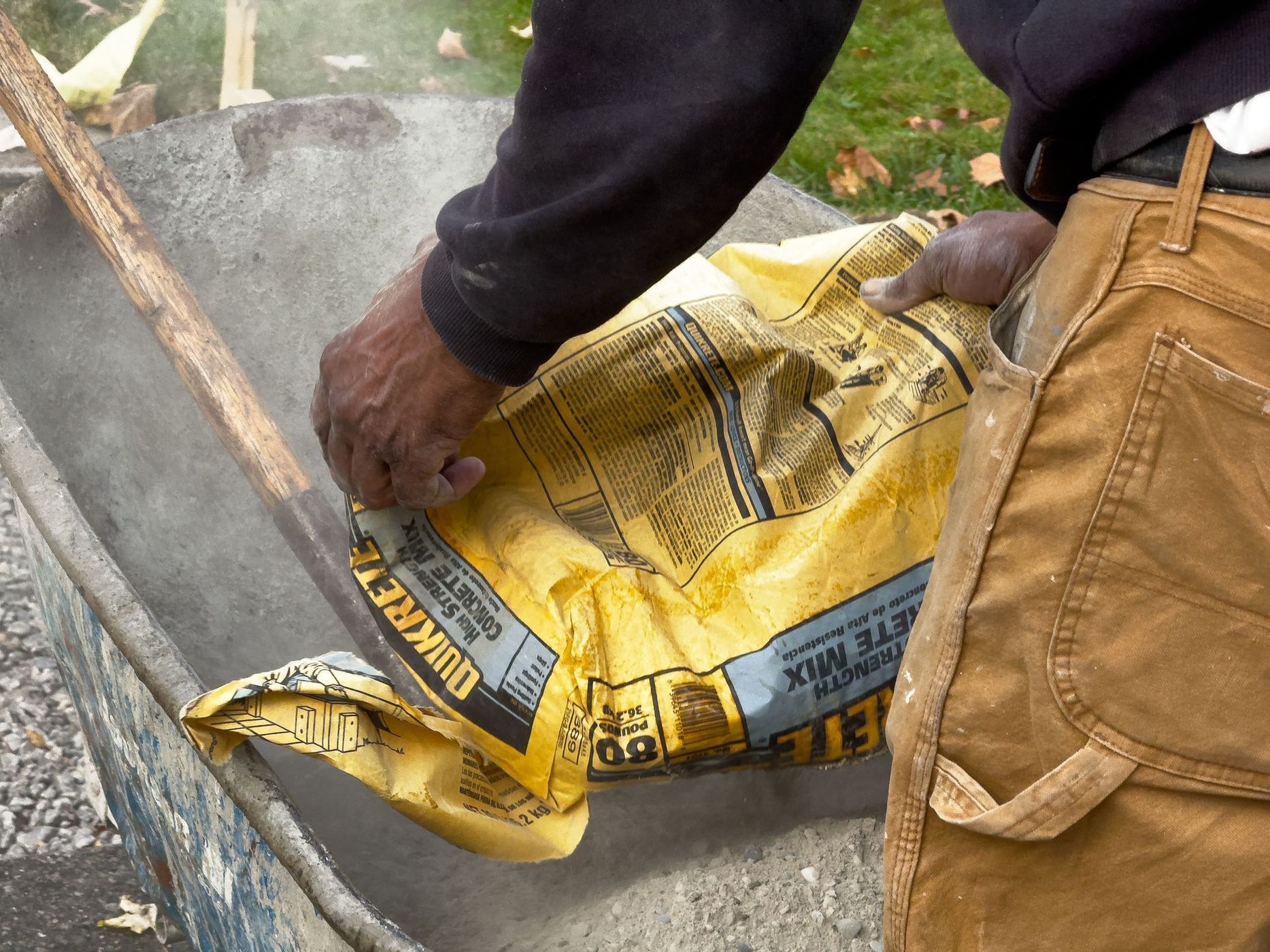 Concrete: Utilizing professional equipment and material in Cleveland, Ohio