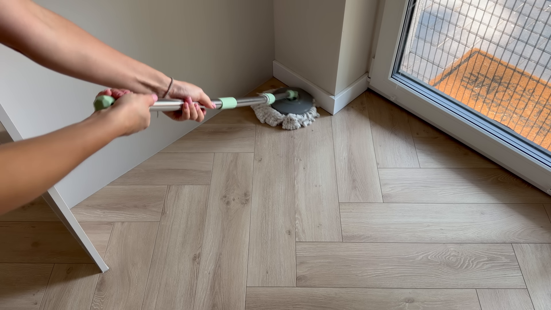 Apartment cleaning in Admirals Row Brooklyn