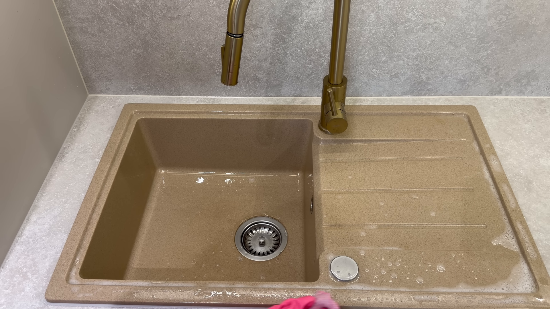 Move-out cleaning in an Alphabet City Manhattan apartment