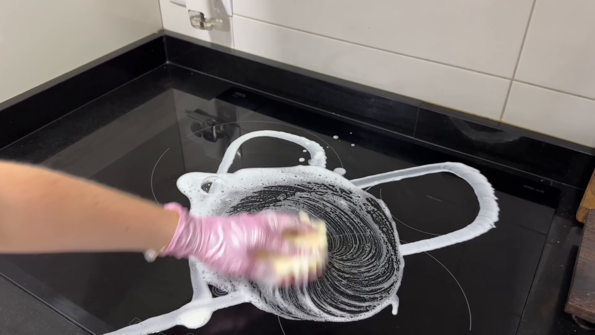 Move-in cleaning in an Astor Row Manhattan home
