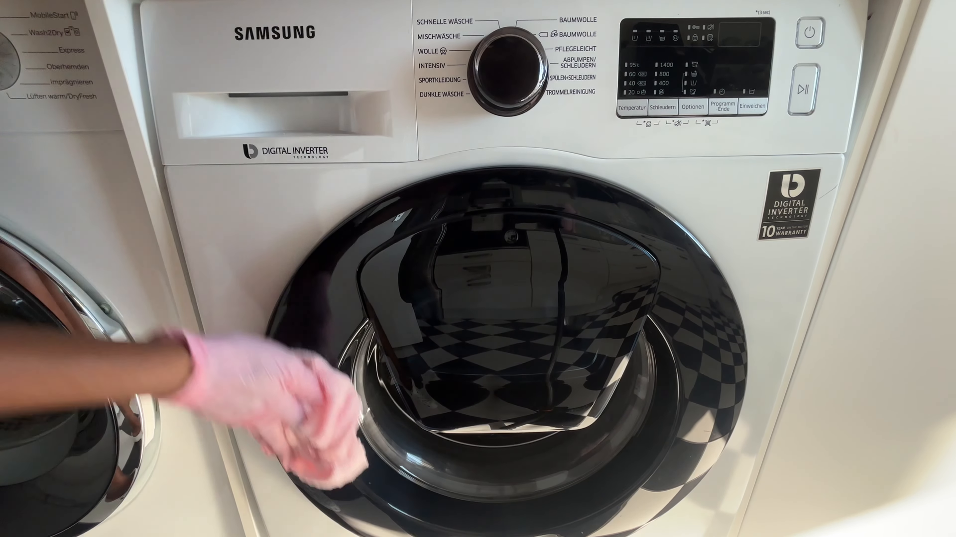 Deep cleaning in a Bensonhurst Brooklyn apartment