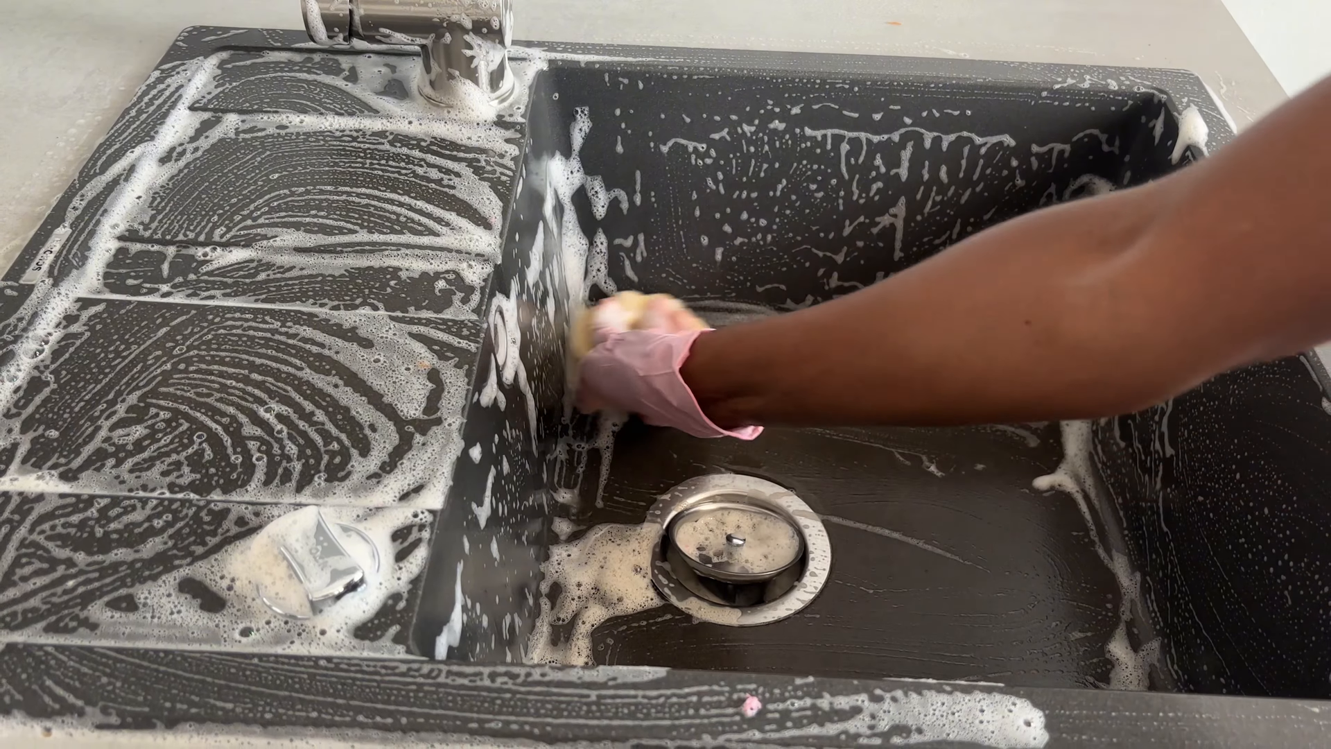 Cleaning service in a Bensonhurst Brooklyn home