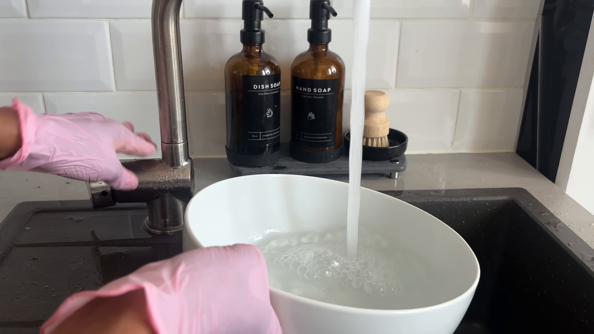 Apartment cleaning service in a Brooklyn Heights apartment
