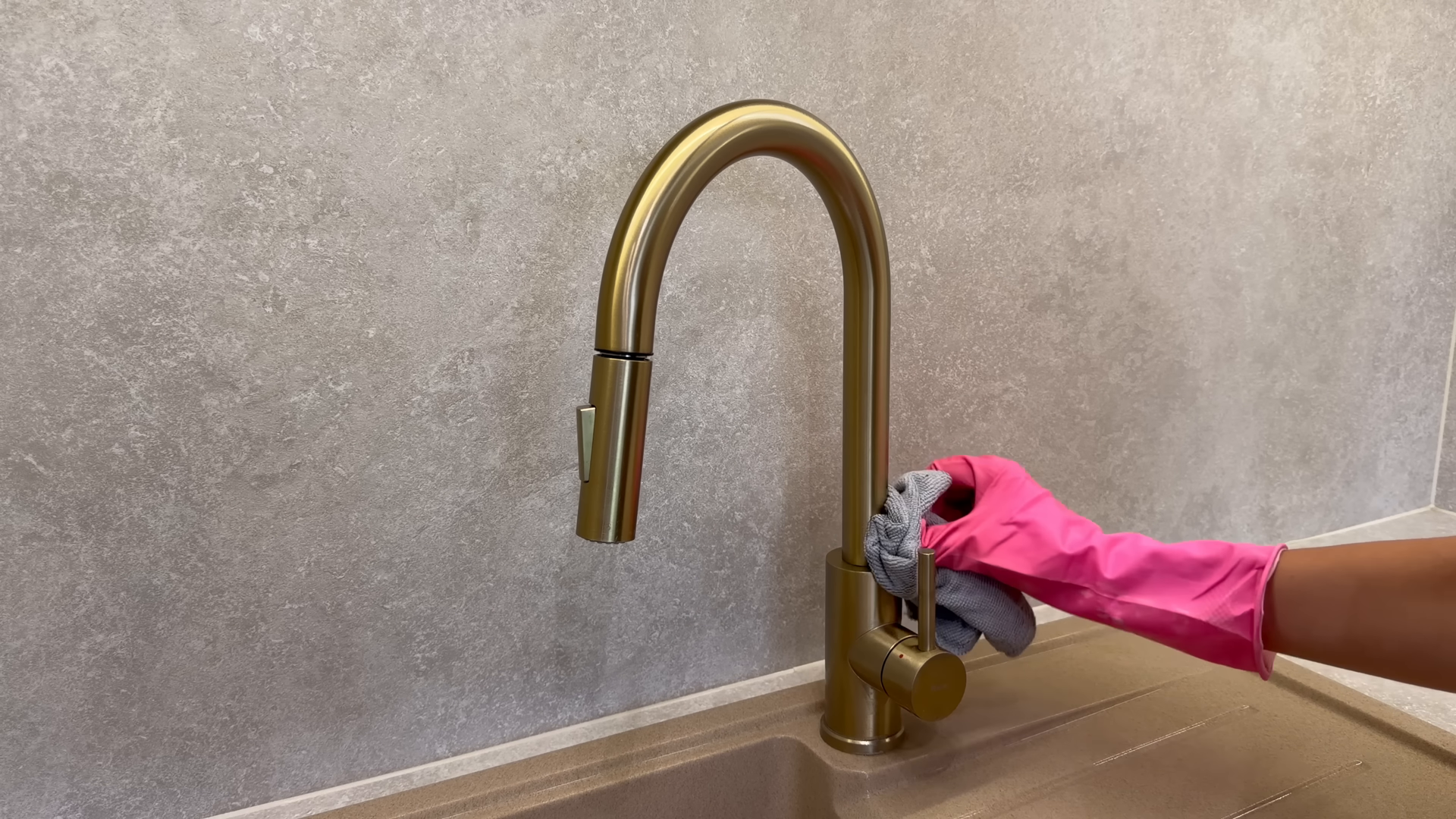 Cleaning service in a Canarsie Brooklyn home