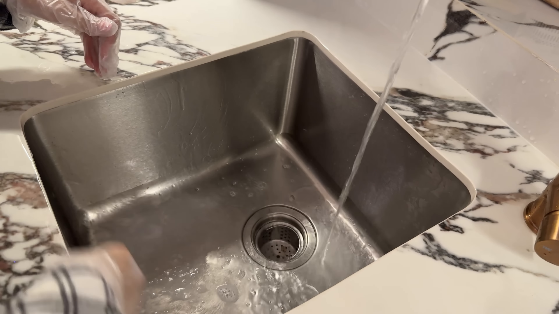 Deep cleaning in a Carroll Gardens Brooklyn home