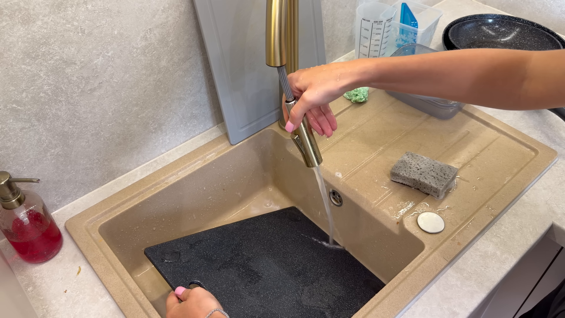 Regular basic cleaning in Clinton Hill Brooklyn