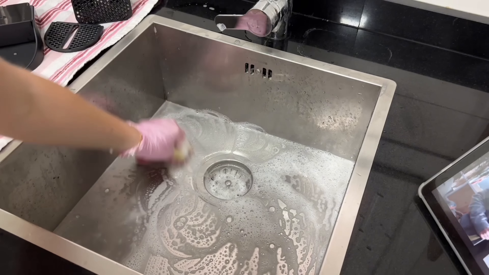 Home cleaning in Cobble Hill, Brooklyn