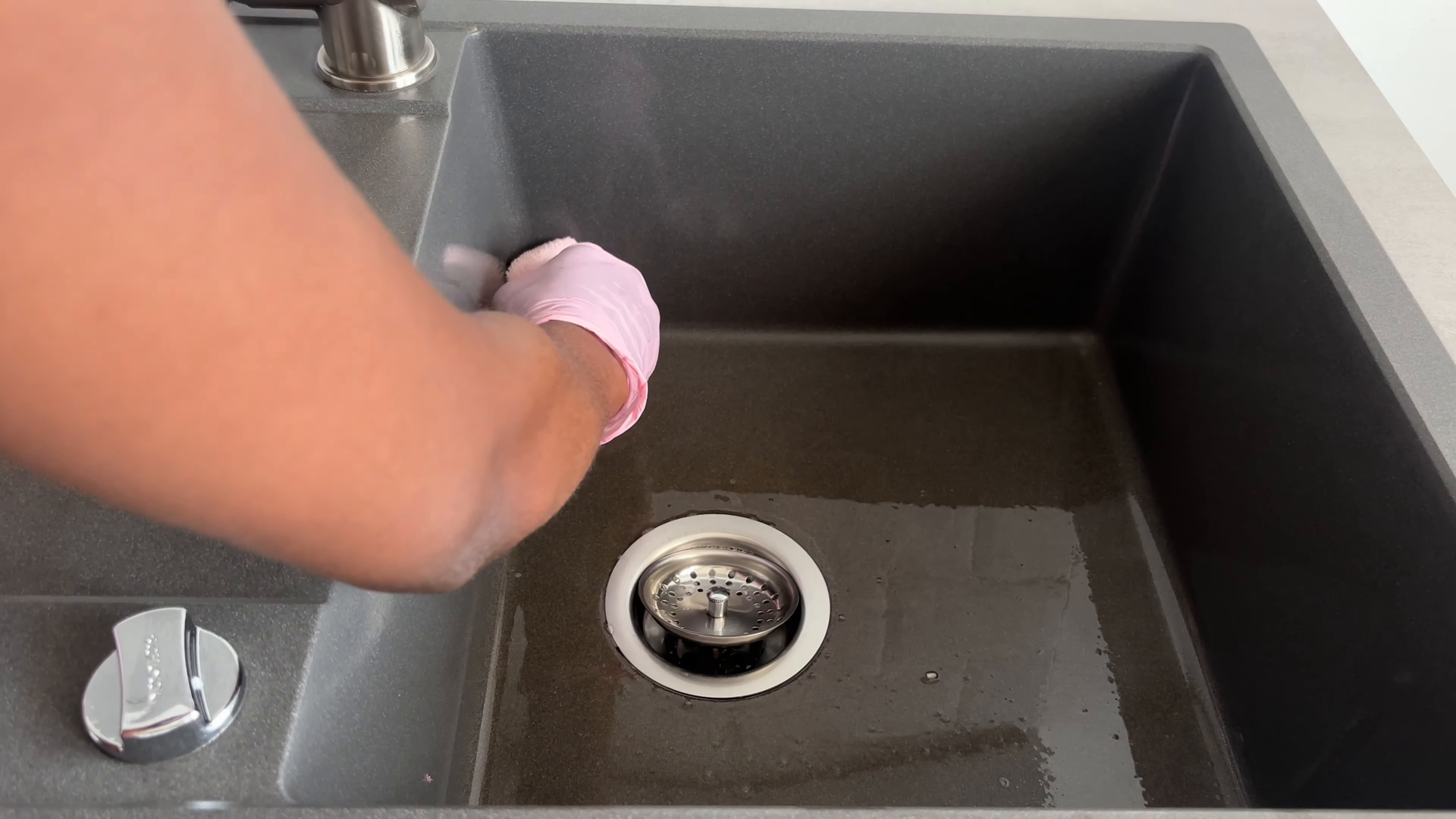 Maid service in Ditmars Queens