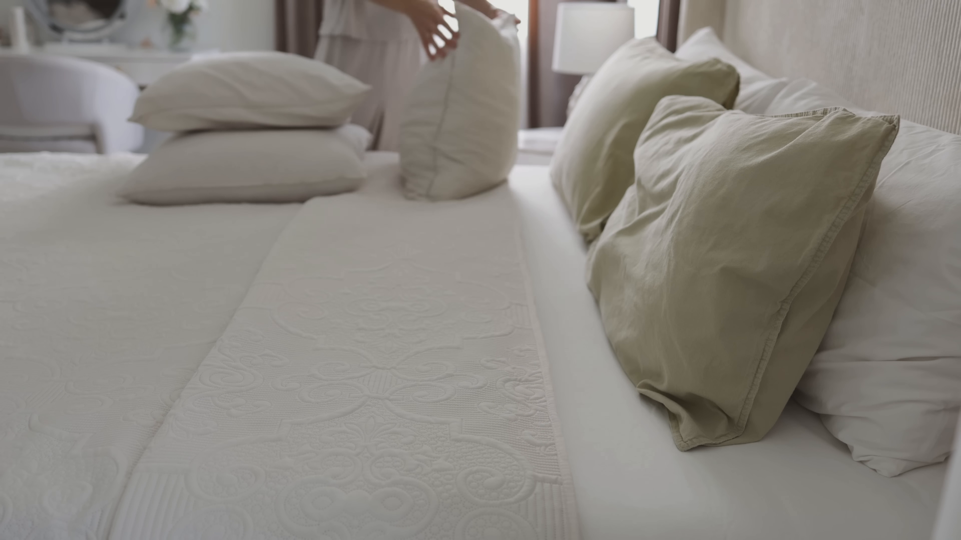 Cleaning service in a Dutch Kills Queens apartment